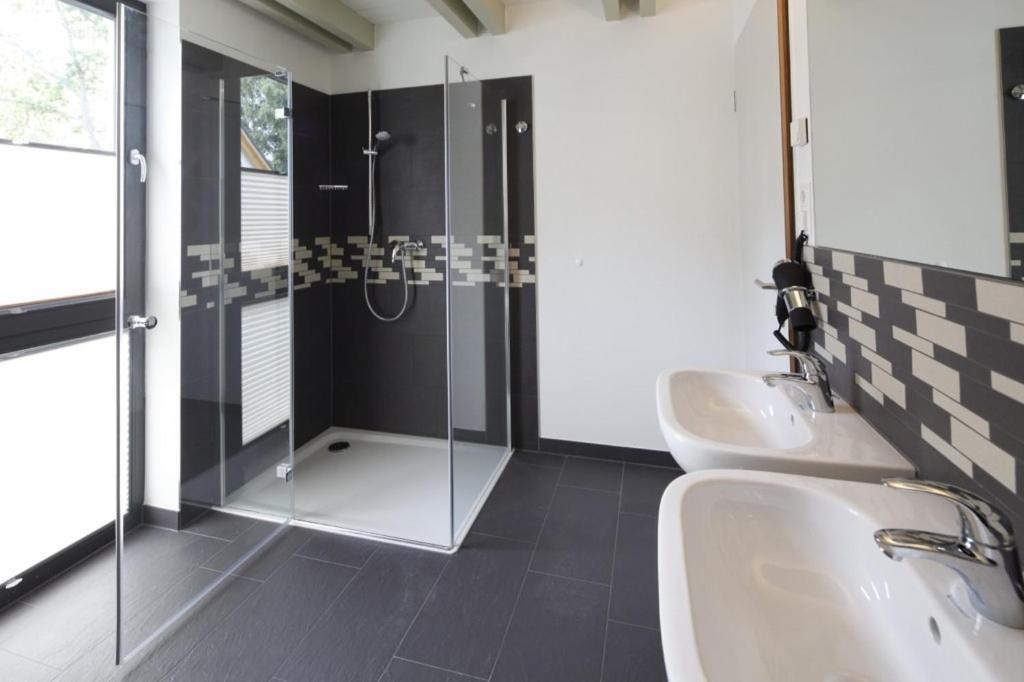 Domizil Am Ostseewald - Rittersporn Apartment Zingst
